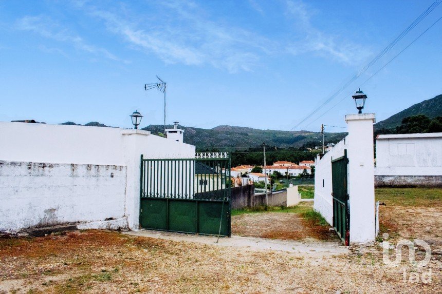 House T5 in Loivo of 646 m²