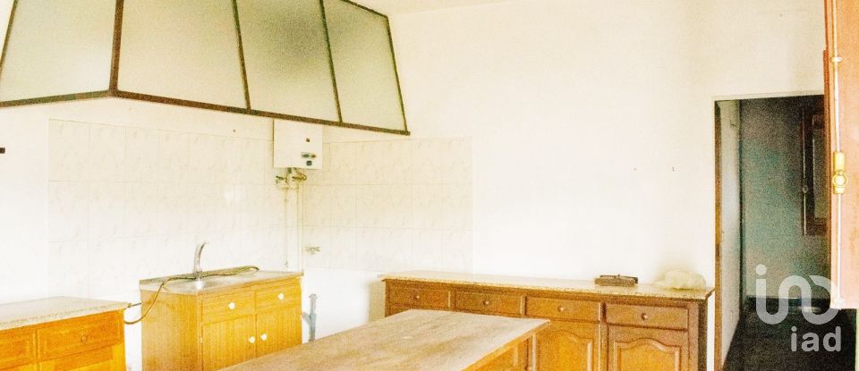 House T5 in Loivo of 646 m²