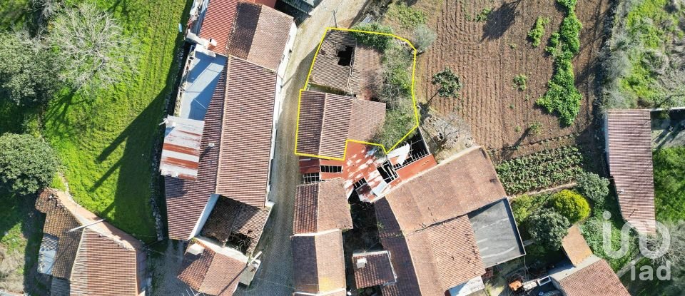 Village house T2 in Degracias e Pombalinho of 198 m²