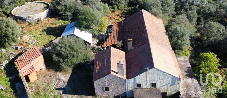 Demeure T3 à Além da Ribeira e Pedreira de 539 m²