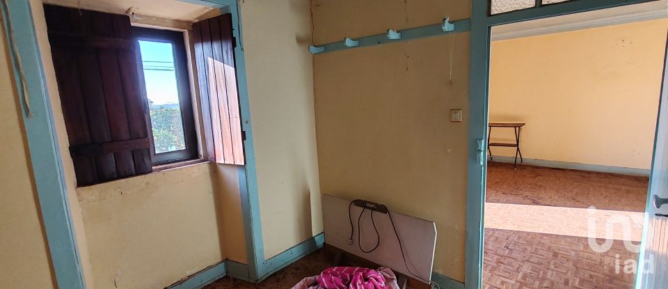 Demeure T3 à Além da Ribeira e Pedreira de 539 m²