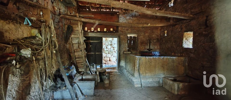 Demeure T3 à Além da Ribeira e Pedreira de 539 m²