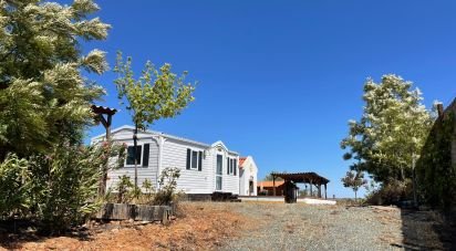 Terrain à Amieira E Alqueva de 3 500 m²