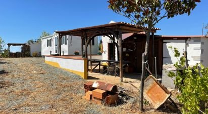 Terrain à Amieira E Alqueva de 3 500 m²