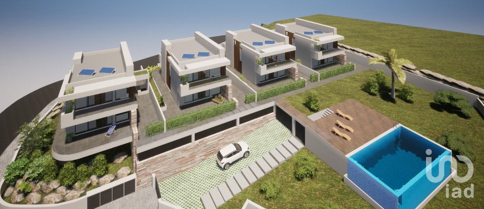 Maison T3 à Ericeira de 347 m²