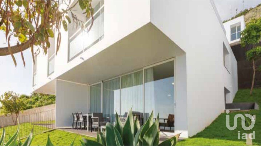 House T3 in São Martinho of 273 m²