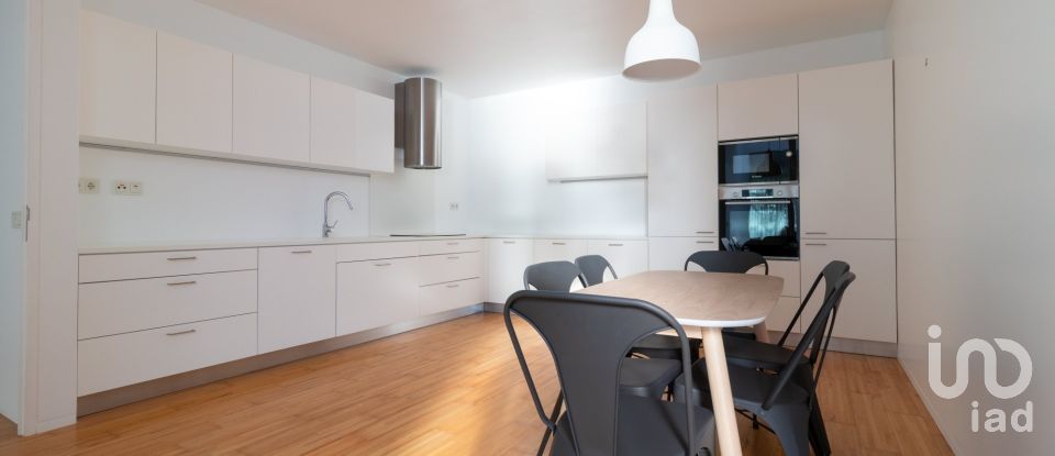 House T3 in São Martinho of 273 m²