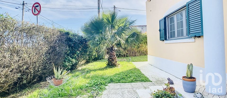 Maison T6 à Alhos Vedros de 228 m²