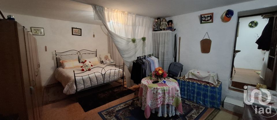 Moradia T4 em Vilarinho de São Romão de 358 m²