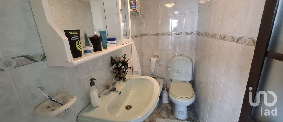 Moradia T4 em Vilarinho de São Romão de 358 m²