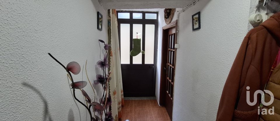 Moradia T4 em Vilarinho de São Romão de 358 m²