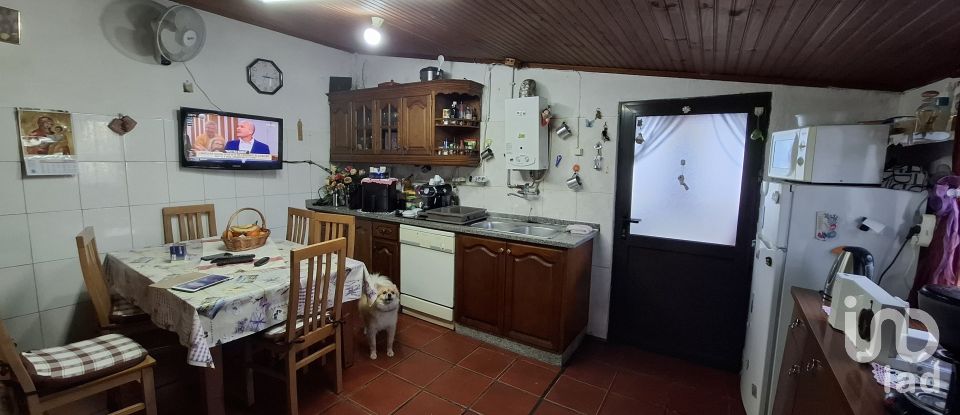 Moradia T4 em Vilarinho de São Romão de 358 m²