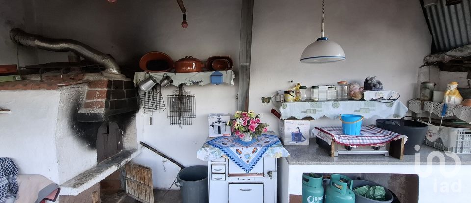 Moradia T4 em Vilarinho de São Romão de 358 m²