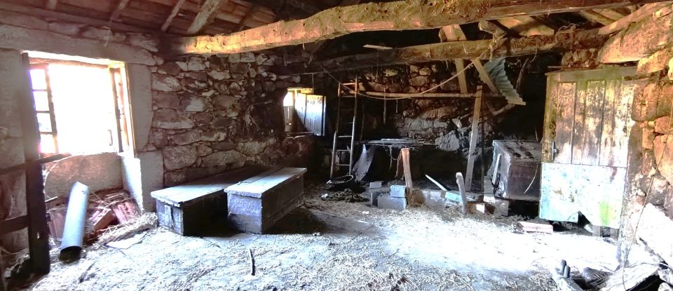 Casa de Campo T0 em Castro Laboreiro e Lamas de Mouro de 73 m²