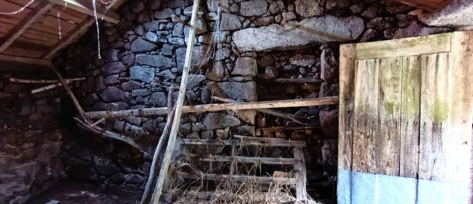 Casa de Campo T0 em Castro Laboreiro e Lamas de Mouro de 147 m²