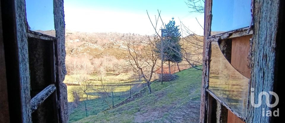 Casa de Campo T0 em Castro Laboreiro e Lamas de Mouro de 147 m²