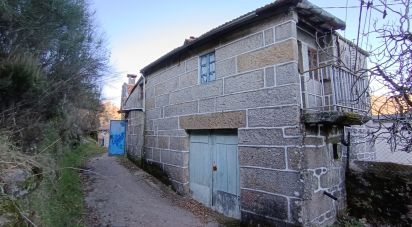 Maison rustique T3 à Castro Laboreiro e Lamas de Mouro de 105 m²