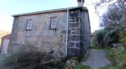 Maison rustique T3 à Castro Laboreiro e Lamas de Mouro de 105 m²