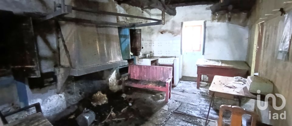 Casa de Campo T3 em Castro Laboreiro e Lamas de Mouro de 105 m²