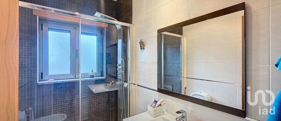 House T4 in Vale de Anta of 450 m²