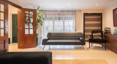 House T5 in Montijo e Afonsoeiro of 238 m²