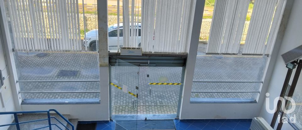 Pavillon T0 à Pinhal Novo de 280 m²