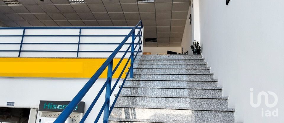 Pavillon T0 à Pinhal Novo de 280 m²