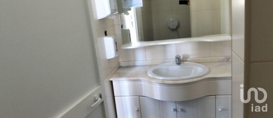 Pavillon T0 à Pinhal Novo de 280 m²