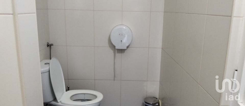 Pavillon T0 à Pinhal Novo de 280 m²