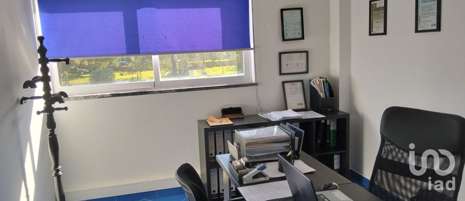 Pavillon T0 à Pinhal Novo de 280 m²