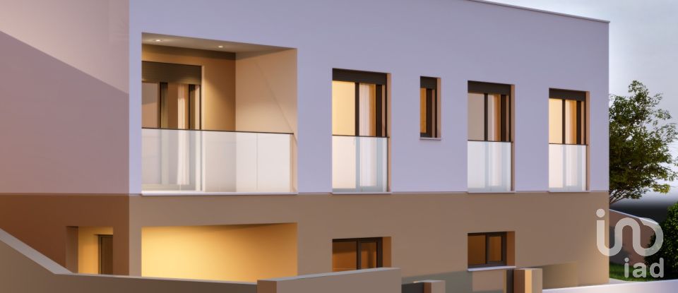 Casa T3 em Silveira de 289 m²