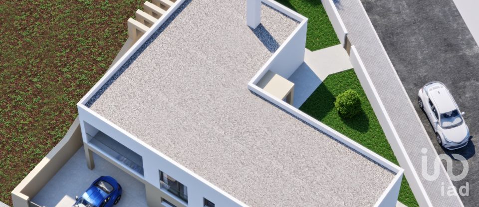 Casa T3 em Silveira de 289 m²