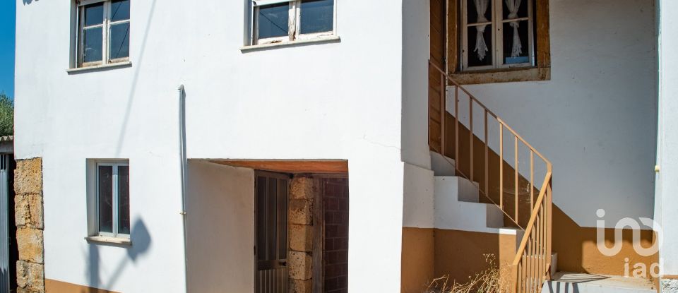 Moradia T3 em São Martinho da Cortiça de 127 m²