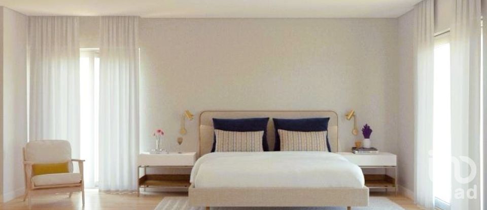 Maison T4 à Azeitão (São Lourenço e São Simão) de 260 m²