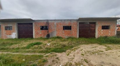 Parking/garage/box à Santarém (Marvila), Santa Iria Da Ribeira De Santarém, Santarém (São Salvador) E Santarém (São Nicolau) de 300 m²