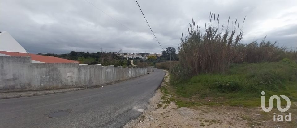 Parking in Santarém (Marvila), Santa Iria Da Ribeira De Santarém, Santarém (São Salvador) E Santarém (São Nicolau) of 300 m²