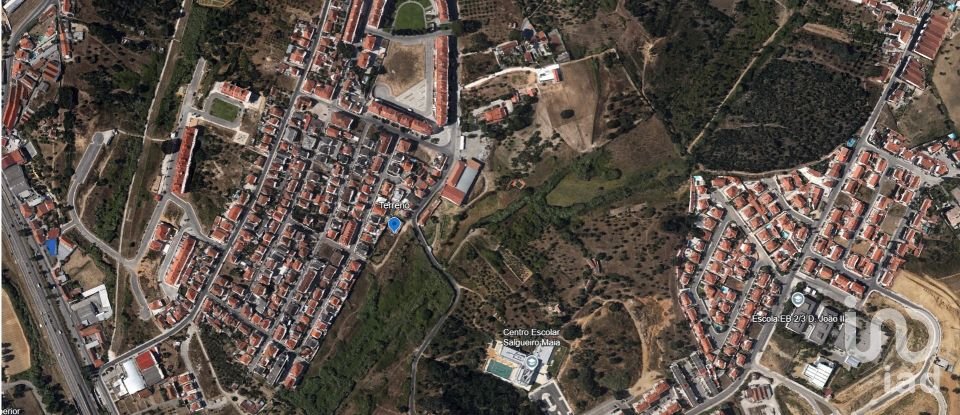 Parking in Santarém (Marvila), Santa Iria Da Ribeira De Santarém, Santarém (São Salvador) E Santarém (São Nicolau) of 300 m²