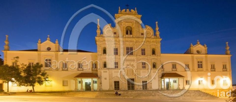 Parking in Santarém (Marvila), Santa Iria Da Ribeira De Santarém, Santarém (São Salvador) E Santarém (São Nicolau) of 300 m²