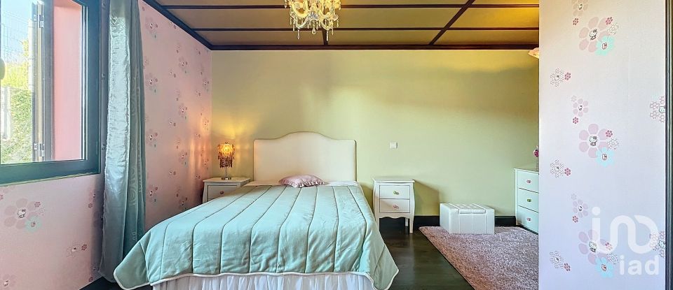 House T4 in São Martinho of 446 m²