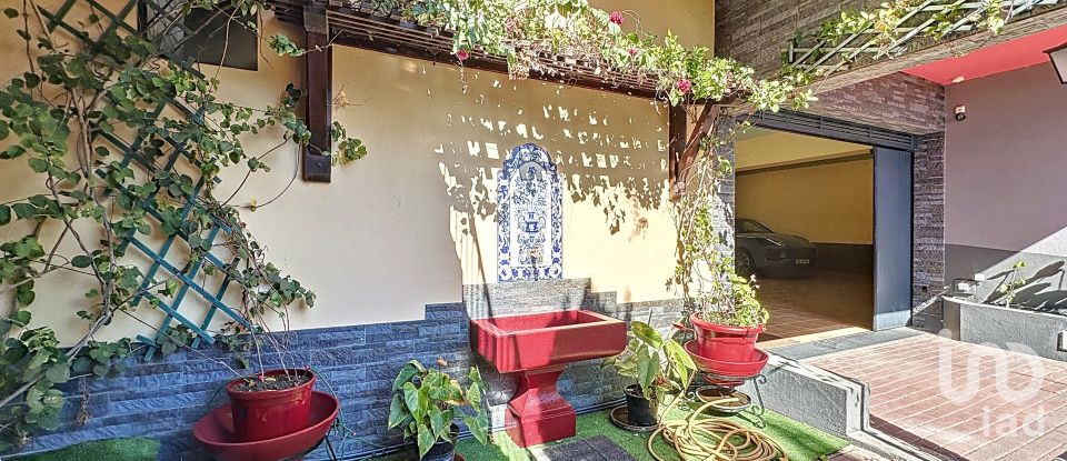 House T4 in São Martinho of 446 m²