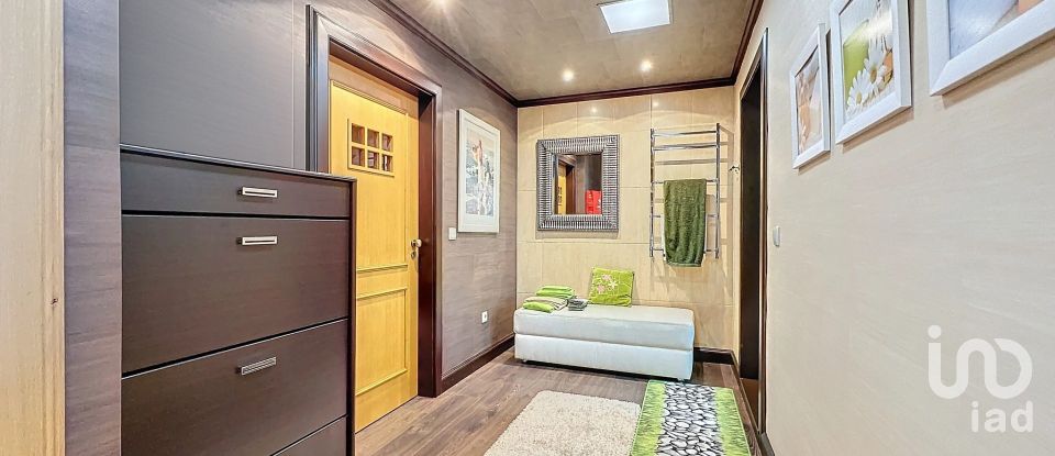 House T4 in São Martinho of 446 m²