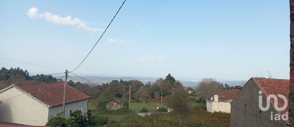 Maison T3 à Vila Nova de 140 m²