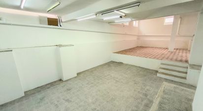 Shop / premises commercial in São Domingos De Benfica of 237 m²