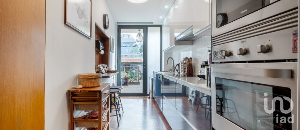 House T7 in Paranhos of 314 m²