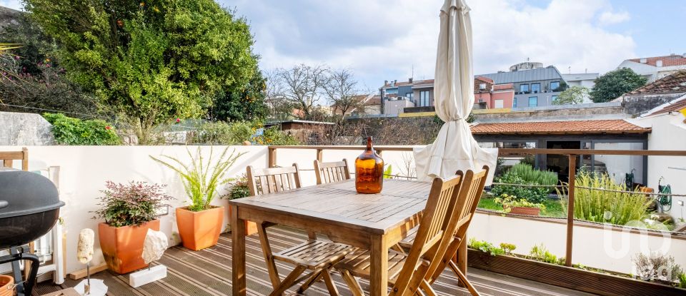 House T7 in Paranhos of 314 m²