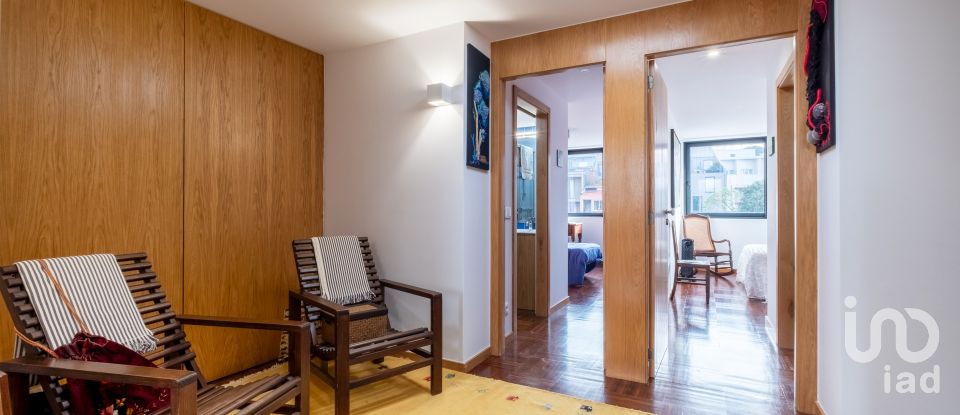 House T7 in Paranhos of 314 m²