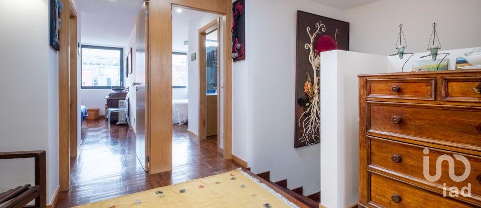 House T7 in Paranhos of 314 m²