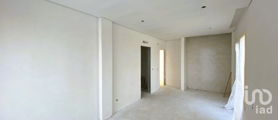 Maison T4 à Azeitão (São Lourenço e São Simão) de 260 m²