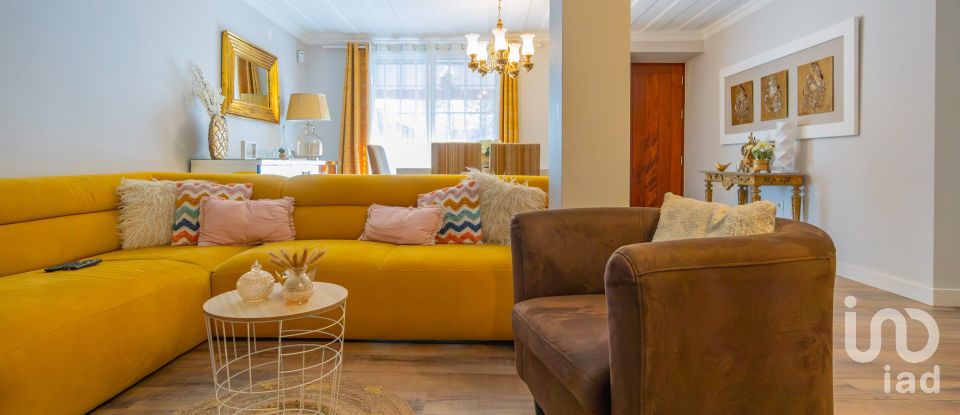 Moradia T4 em Machico de 207 m²