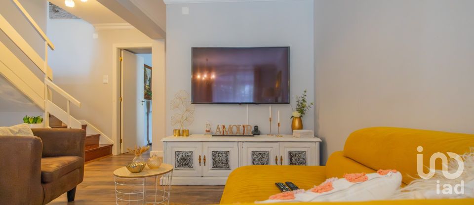 Moradia T4 em Machico de 207 m²